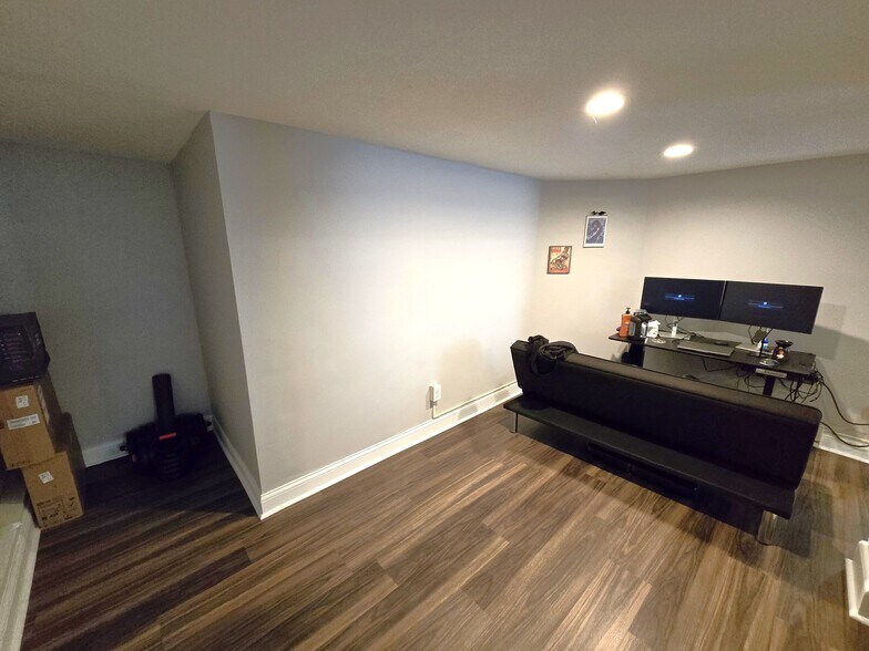 More Photos Of 2409 S Lyndale Ave, Minneapolis Multifamily For Sale