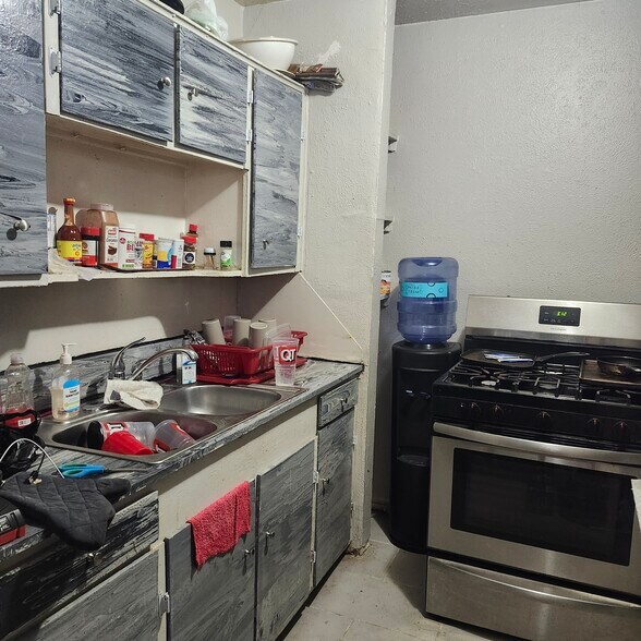 More Photos Of 3201 Hamilton Ave, Dallas Apartments For Sale