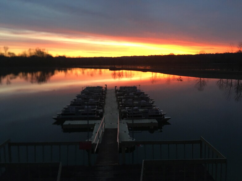 More Photos Of 340 Central Ave, Carlisle Marina For Sale
