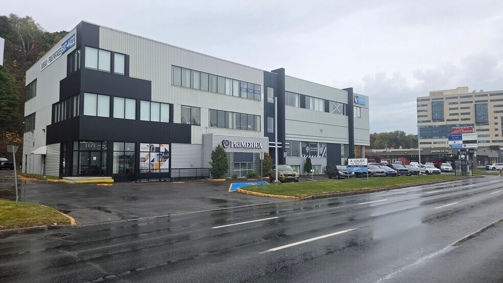 More Photos Of 1175 Boul Charest O, Québec General Retail For Lease