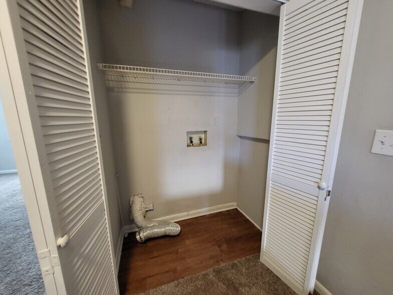 More Photos Of 1357 Kingsley Ave, Orange Park Apartments For Sale