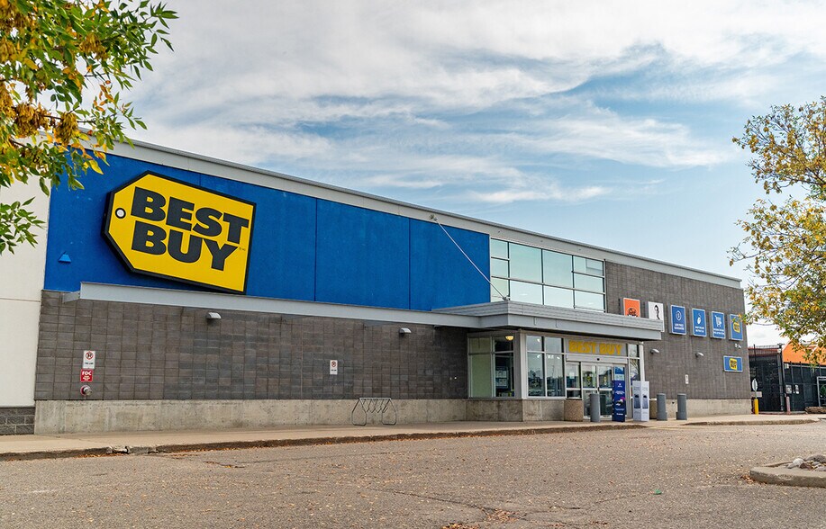 More Photos Of 801-925 18th St N, Brandon Unknown For Lease