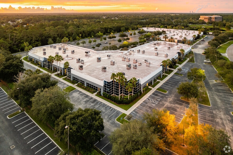 Primary Photo Of 2501 Discovery Dr, Orlando Unknown For Lease
