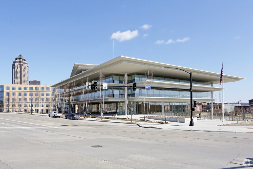 More Photos Of 1459 Grand Ave, Des Moines Office For Lease