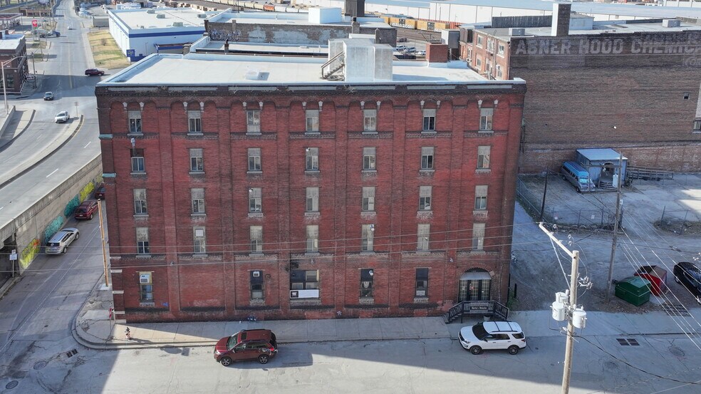 More Photos Of , Kansas City Unknown For Sale