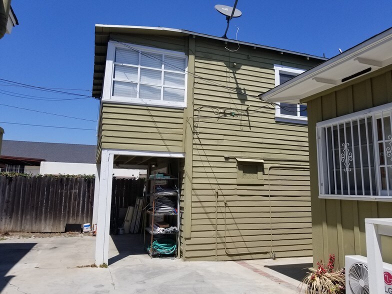 More Photos Of 1144 S Kingsley Dr, Los Angeles Apartments For Sale