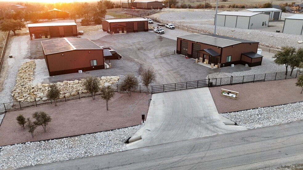 Primary Photo Of 109 Bennett Hills Dr, Weatherford Warehouse For Sale