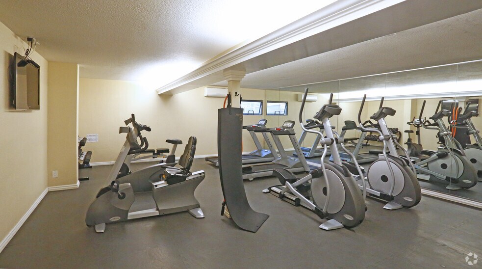 More Photos Of 20 E Main St, Los Gatos Apartments For Lease