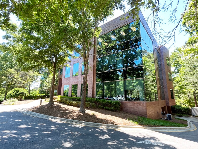 More Photos Of 1400 Crescent Green, Cary Office For Lease