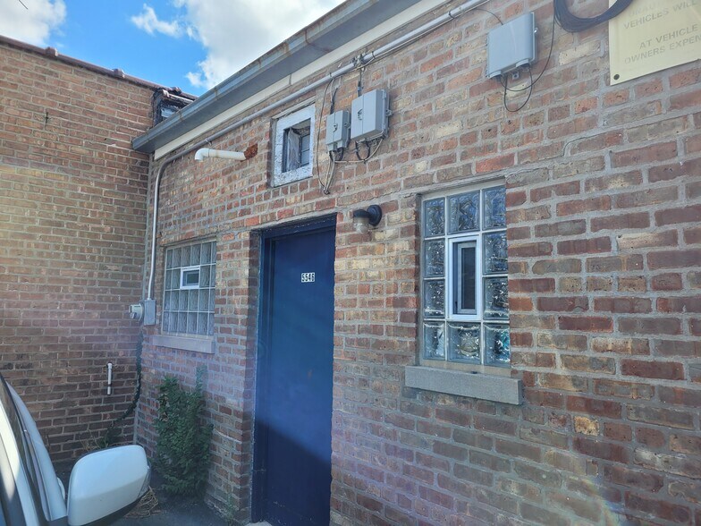 More Photos Of , Chicago General Retail For Sale