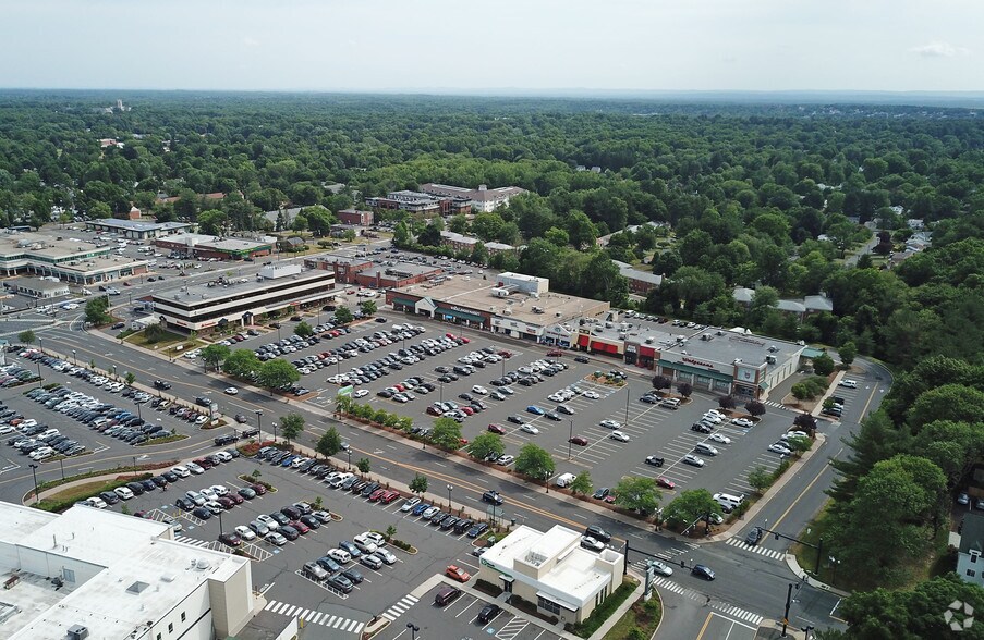 More Photos Of 342 N Main St, West Hartford Office For Lease