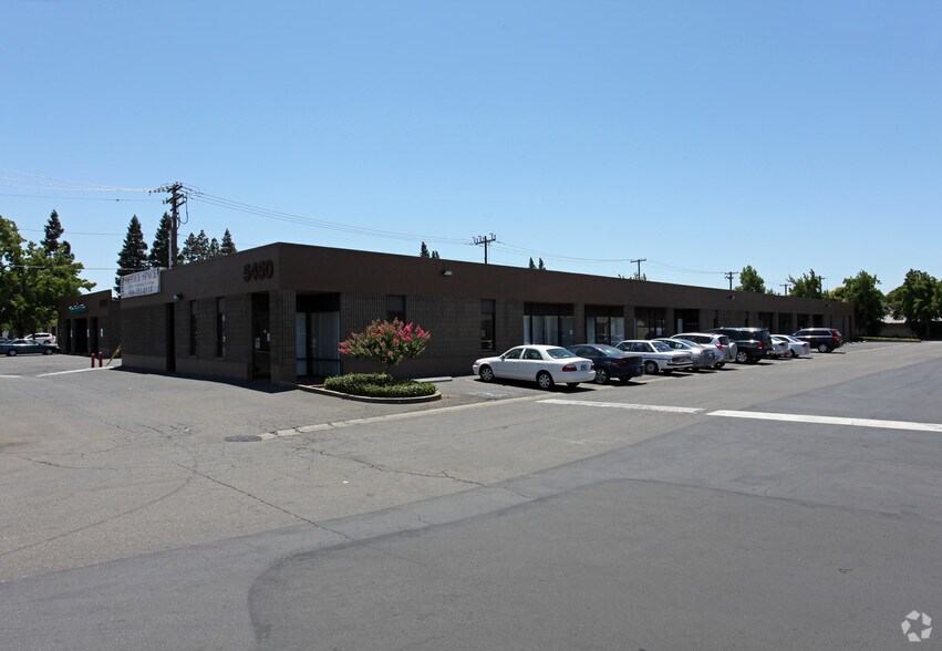 More Photos Of 5330 Power Inn Rd, Sacramento Unknown For Lease