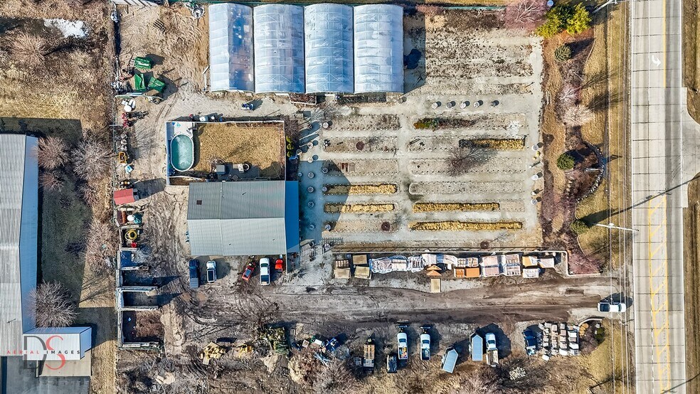 More Photos Of 611 E Dayton Rd, Ottawa Warehouse For Sale