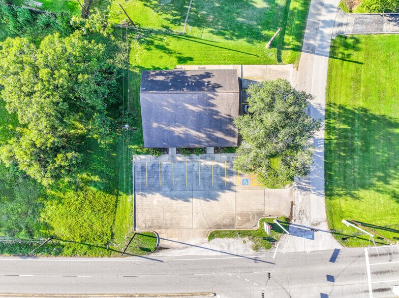 More Photos Of 5001 Broadway St, Pearland Office For Lease