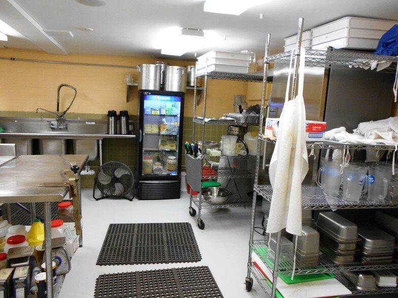 More Photos Of 148 Elizabeth St, Derby Restaurant For Lease