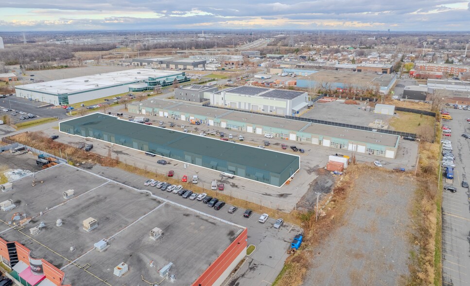 More Photos Of 12650-12702 Boul Industriel, Montréal Warehouse For Sale