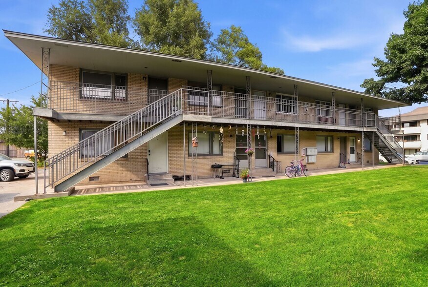 More Photos Of 6119-6123 N Colton St, Spokane Apartments For Sale