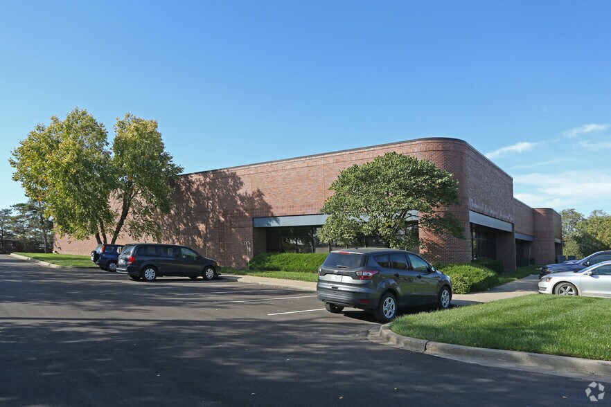 Primary Photo Of 14015-14021 W 95th St, Lenexa Warehouse For Lease