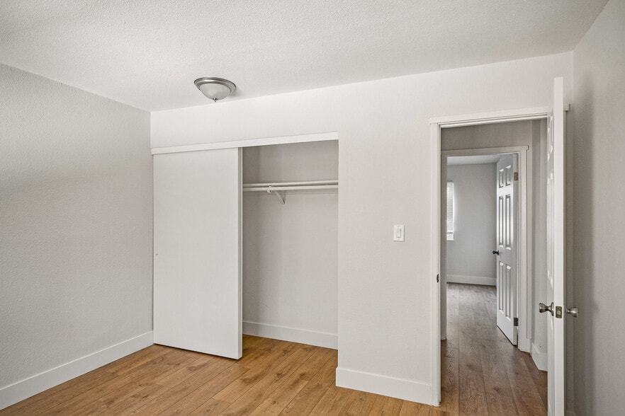 More Photos Of 1179 Mesa Dr, San Jose Apartments For Sale
