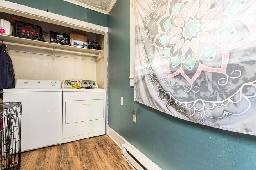 More Photos Of 17 Winter St, Rochester Apartments For Sale