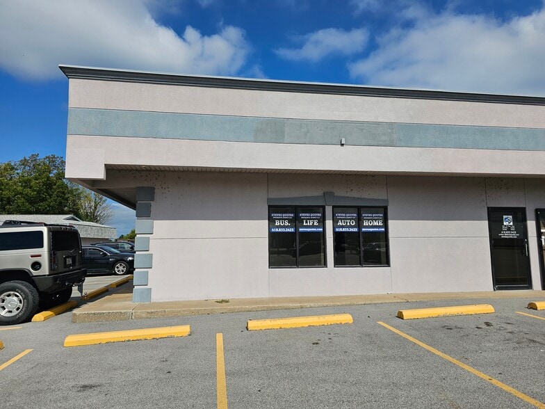 More Photos Of 515 E Vienna St, Anna Medical For Lease