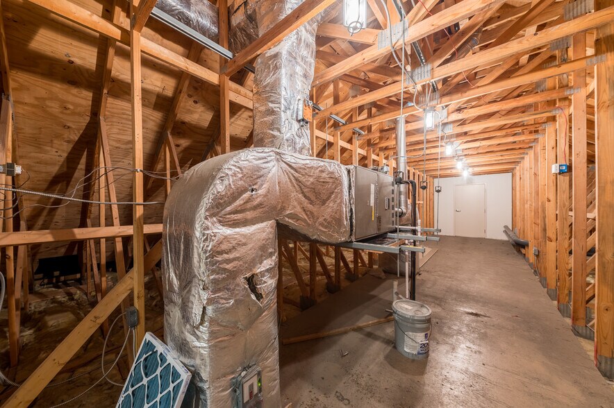 More Photos Of 7 Chaplin, Morgantown Bank For Sale