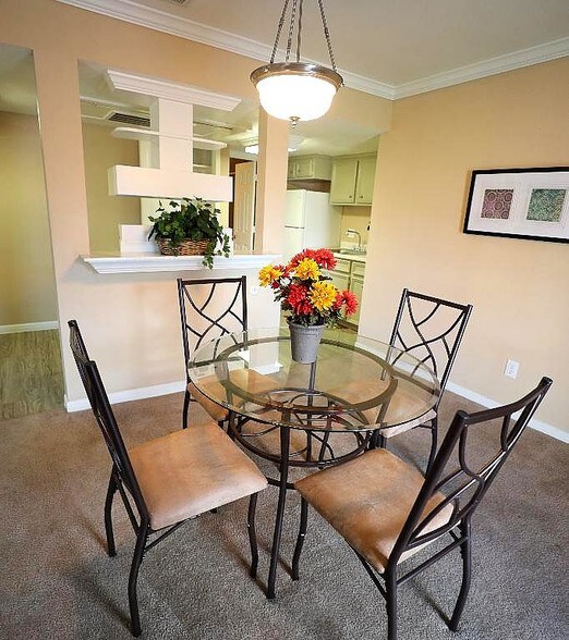 More Photos Of 701 Preston, Pasadena Apartments For Sale