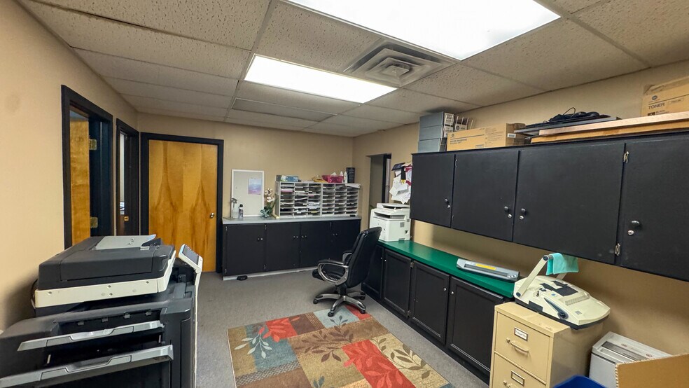 More Photos Of 5133 Darrow Rd, Hudson Health Club For Sale