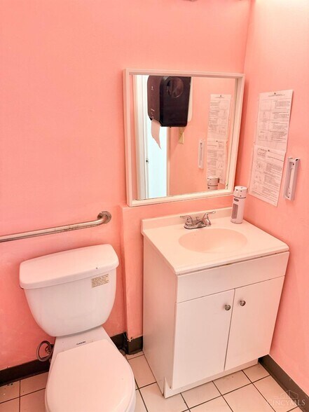 More Photos Of 3829 North Bend Rd, Cincinnati Office For Sale