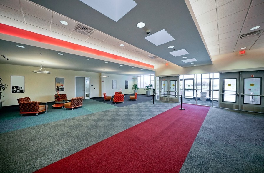 More Photos Of 475 Quality Cir, Huntsville Office For Lease