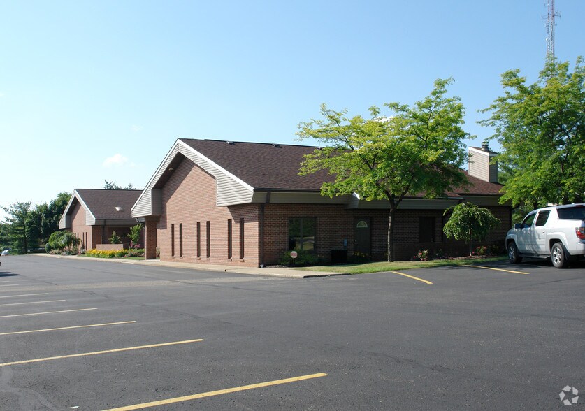 More Photos Of 4790 Douglas Cir, Canton Medical For Lease