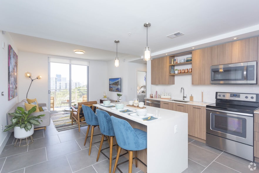 More Photos Of 180 NE 29th St, Miami Apartments For Lease