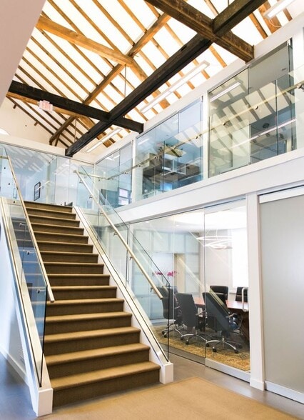 More Photos Of 10 Princeton Ave, Rocky Hill Loft Creative Space For Lease