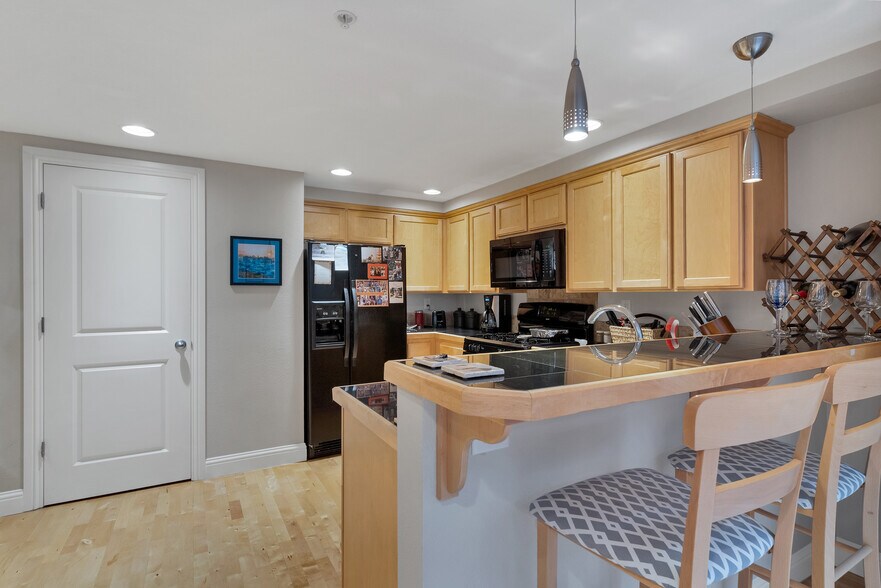 More Photos Of 145 Liberty St NE, Salem Apartments For Sale