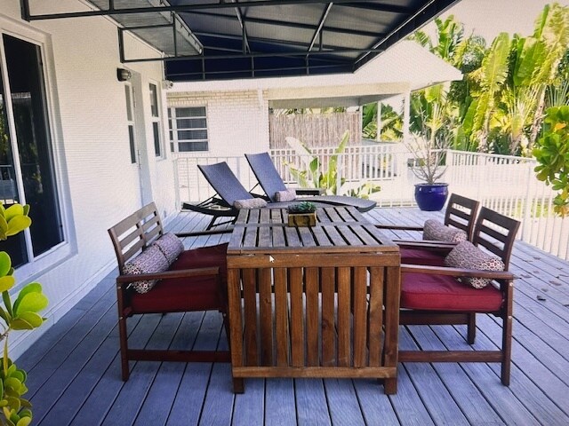 More Photos Of 4145 Bougainvilla Dr, Lauderdale By The Sea Hotel For Sale
