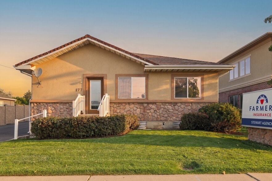 Primary Photo Of 177 E Fort Union Blvd, Midvale Office For Sale