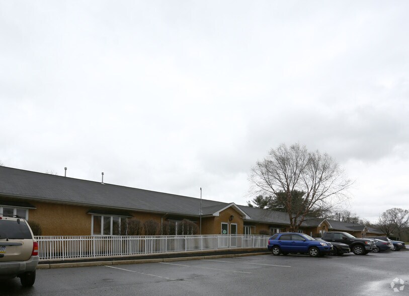 More Photos Of 2071 Route 130 S, Florence Medical For Sale