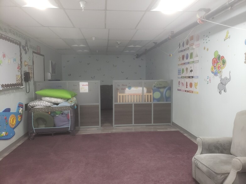 More Photos Of 1206 Lincoln Ave, Pasadena Schools For Lease