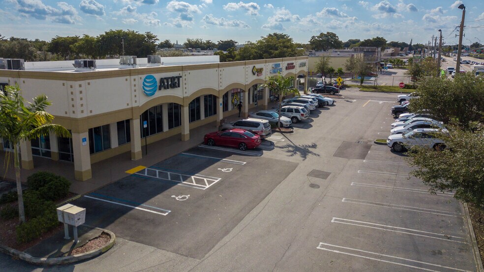 More Photos Of 5500 NW 167th St, Miami Gardens Freestanding For Lease