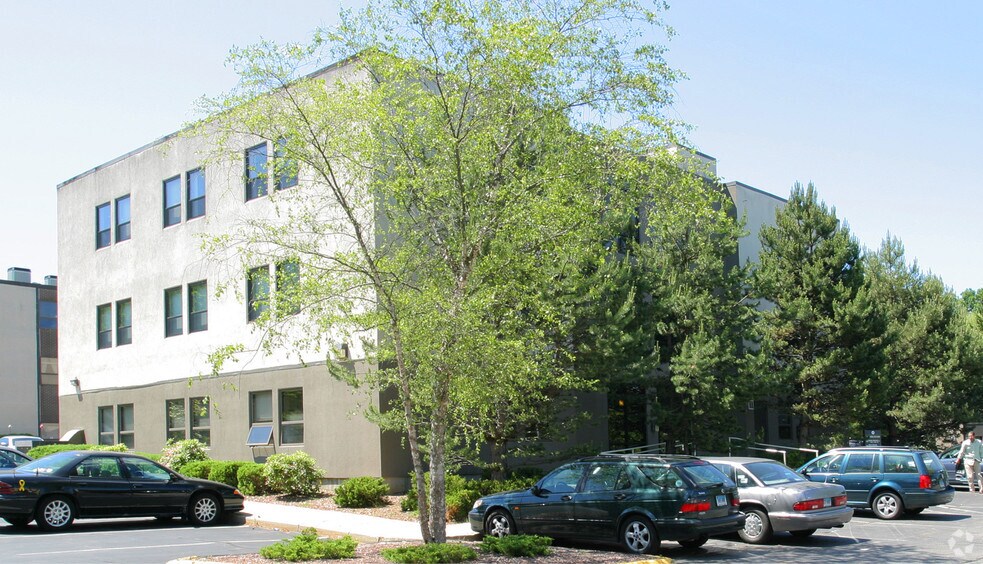 More Photos Of 491 Gold Star Hwy, Groton Medical For Lease