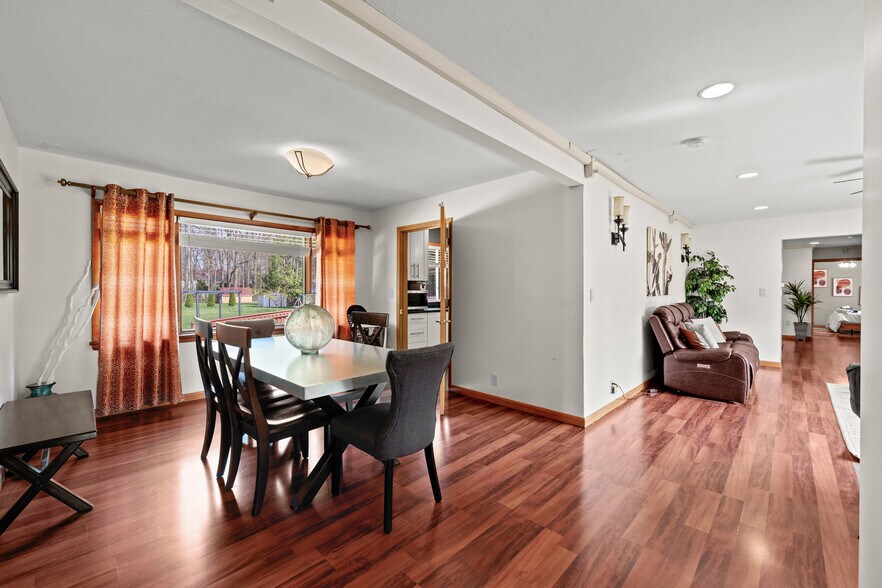 More Photos Of 327 S Miller Rd, Fairlawn Assisted Living For Sale