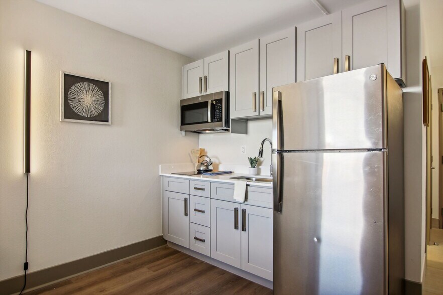More Photos Of 2756 Laurens Rd, Greenville Apartments For Sale
