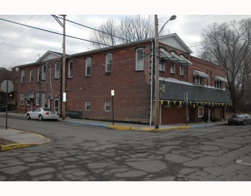 Primary Photo Of 395-397 Connecticut Ave, Rochester Apartments For Lease