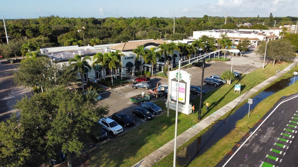 More Photos Of 5934 SE Federal Hwy, Stuart Unknown For Lease
