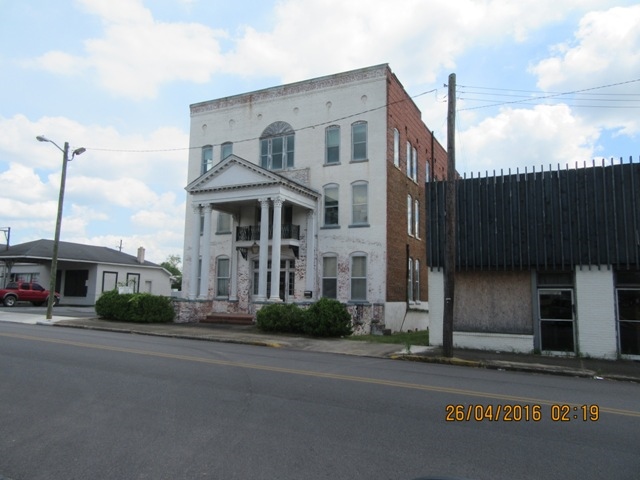 Primary Photo Of 117 North St E, Talladega Office For Sale