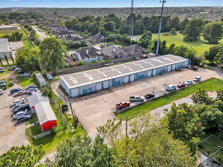 More Photos Of 2650 Old Louetta Loop, Spring Warehouse For Lease