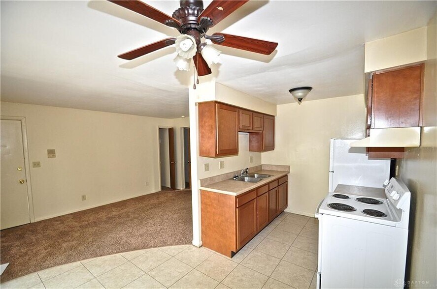 More Photos Of 1320 Imperial Ct, Troy Apartments For Sale
