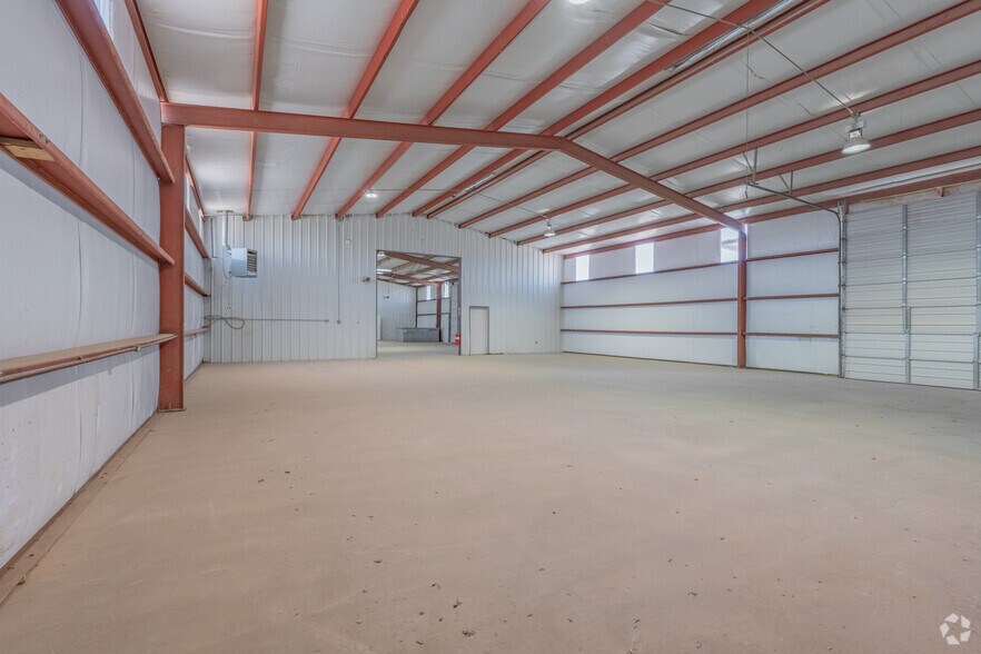 More Photos Of 3401 E State Highway 158, Midland Warehouse For Lease