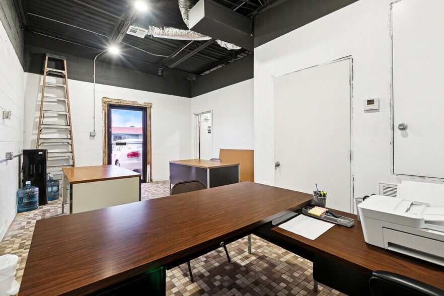 More Photos Of 6241 Westbank Expy, Marrero Restaurant For Sale