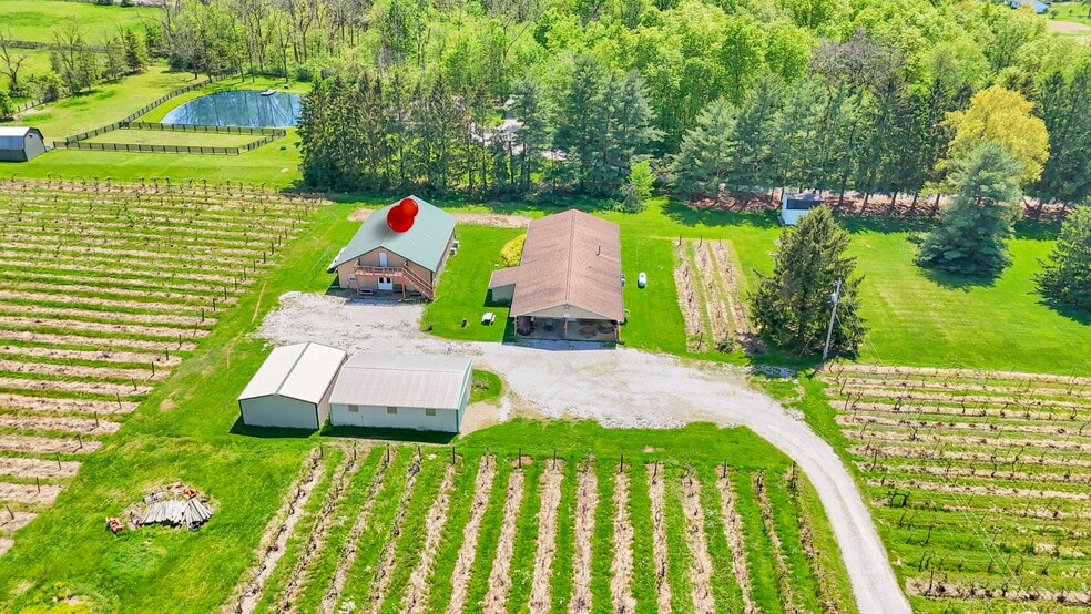 More Photos Of 1900 Winchester Southern Rd, Canal Winchester Winery Vineyard For Sale